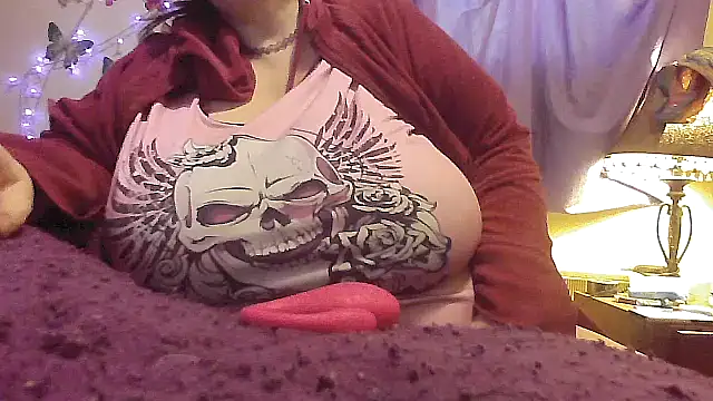 Snapshot of Alli_Kat chatting on March 3, 1:45 pm Alli Kat online show from March 3, 1:45 pm