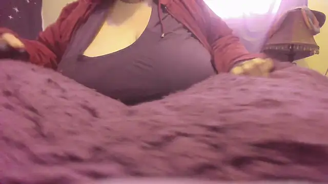 Snapshot of Alli_Kat chatting on March 10, 9:29 pm Alli Kat online show from March 10, 9:29 pm