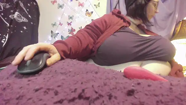 Snapshot of Alli_Kat chatting on March 4, 10:27 pm Alli Kat online show from March 4, 10:27 pm