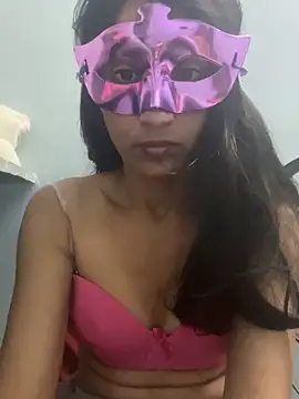 Snapshot of HotRiyacpl chatting on November 15, 5:28 pm HotRiyacpl online show from November 15, 5:28 pm