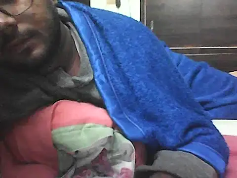 casualindi online show from December 7, 7:27 pm