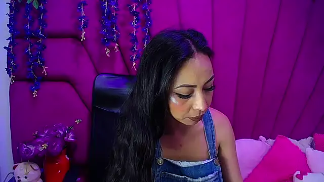 nathalia pink online show from May 22, 3:48 am