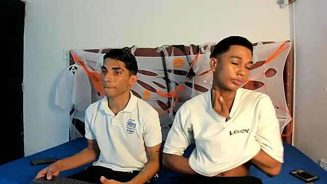 boys yourparty online show from October 22, 1:10 pm