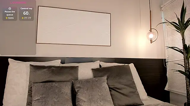 SophieBlake online show from October 30, 8:28 pm