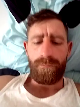 benalexa1992 online show from April 14, 11:15 am