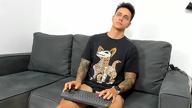 JeanBroc online show from October 2, 8:45 pm