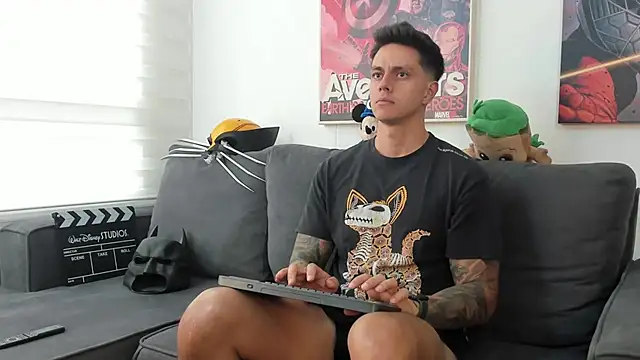 JeanBroc online show from November 28, 7:58 pm