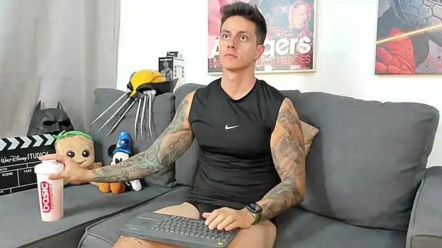 Snapshot of JeanBroc chatting on July 2, 6:58 pm JeanBroc online show from July 2, 6:58 pm