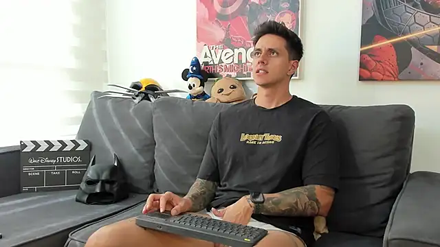 JeanBroc online show from November 17, 8:02 pm