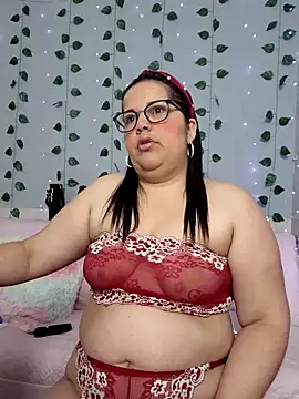 kiara scottt online show from February 27, 8:36 am