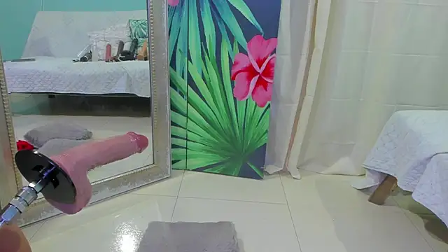 Mieldeluna online show from May 31, 5:35 am
