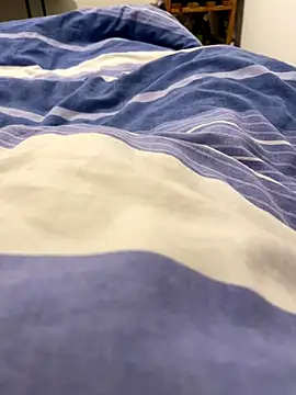 Lcrete online show from November 26, 3:56 pm