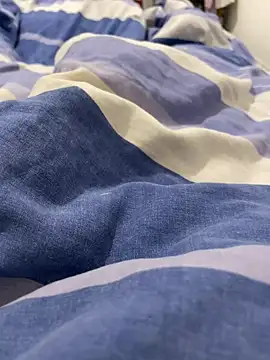 Lcrete online show from November 17, 1:48 pm