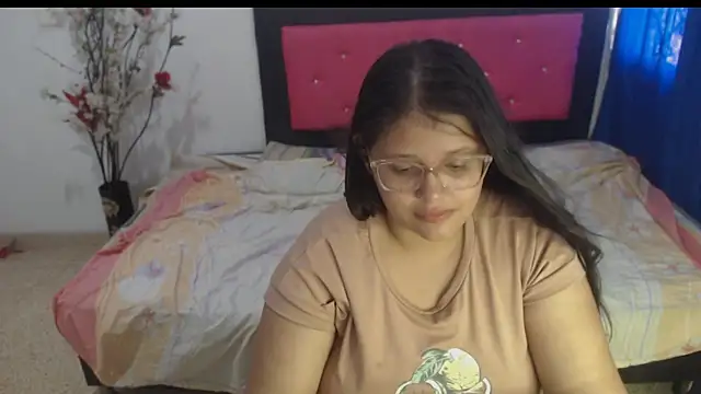 Snapshot of angel_barbie_1 chatting on September 30, 3:07 pm angel barbie 1 online show from September 30, 3:07 pm