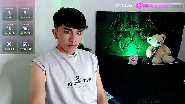 benji hoter online show from December 17, 10:37 pm