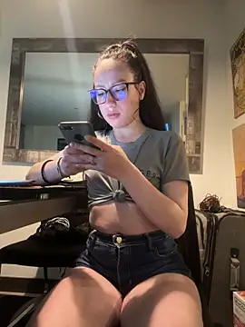 milena 23x online show from February 4, 9:04 am