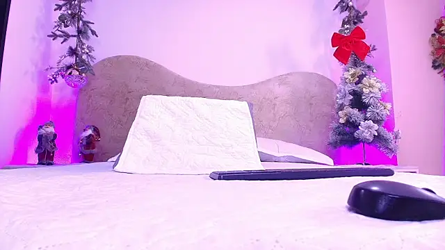 franyelimss online show from November 26, 7:14 pm