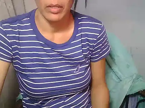 Snapshot of Katerine43 chatting on July 12, 7:26 pm Katerine43 online show from July 12, 7:26 pm