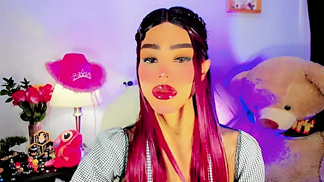 Snapshot of dollswit01 chatting on February 16, 4:53 pm dollswit01 online show from February 16, 4:53 pm