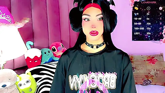 dollswit01 online show from December 5, 1:16 am