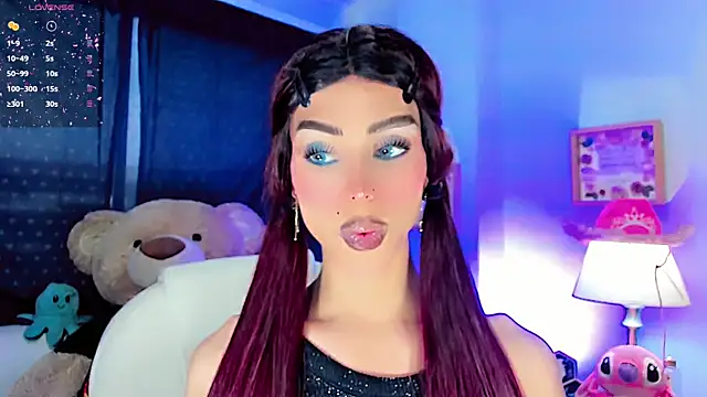 Snapshot of dollswit01 chatting on February 7, 8:20 pm dollswit01 online show from February 7, 8:20 pm