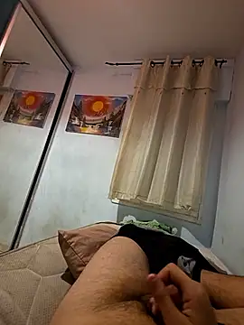 Chneor28 online show from January 6, 7:51 pm