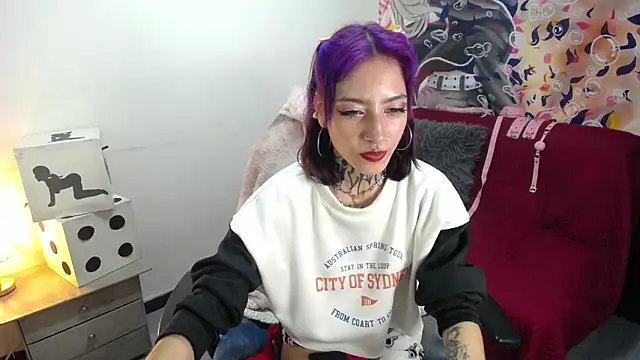 Scarllett BDSM online show from April 11, 7:45 am