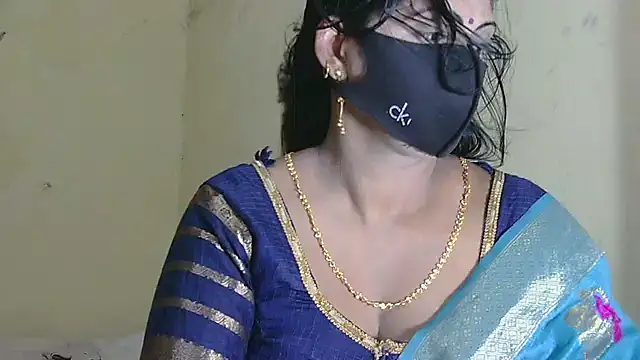 Lovely12streaming online show from April 26, 7:33 pm