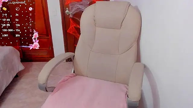 Snapshot of Maavca_ chatting on October 11, 7:59 pm Maavca online show from October 11, 7:59 pm