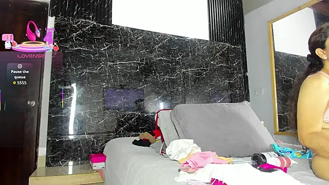 Yaya    11 online show from December 4, 4:33 am