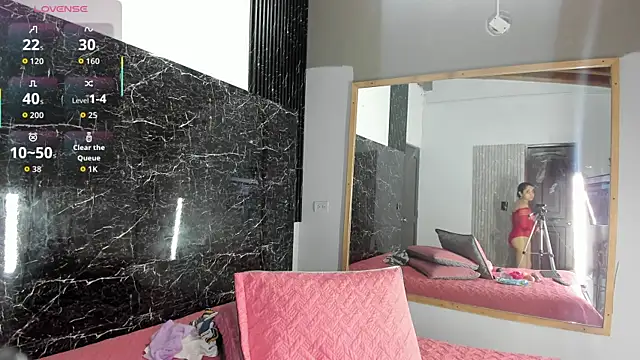 Yaya    11 online show from October 24, 4:00 am