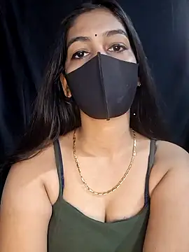 Snapshot of Garima_G chatting on January 10, 10:39 am Garima G online show from January 10, 10:39 am