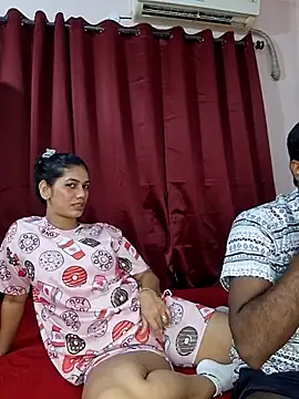 Garima G online show from December 4, 4:39 pm