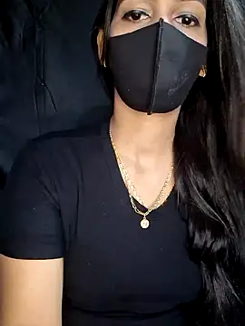 Snapshot of Garima_G chatting on December 8, 9:35 am Garima G online show from December 8, 9:35 am