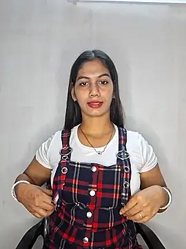 Garima G online show from February 12, 11:21 am