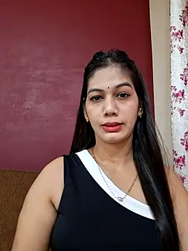 Garima G online show from February 11, 9:42 am