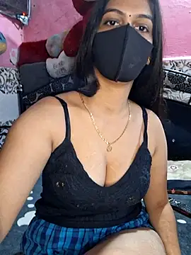 Snapshot of Garima_G chatting on December 8, 12:46 am Garima G online show from December 8, 12:46 am