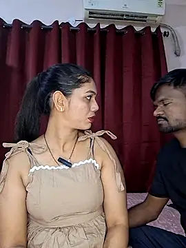 Garima G online show from December 18, 4:33 pm