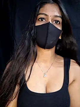 Snapshot of Garima_G chatting on January 6, 10:35 am Garima G online show from January 6, 10:35 am