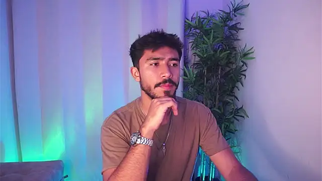 dam0n fr0st online show from April 8, 1:51 am