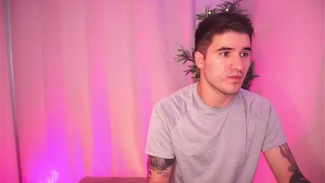 dam0n fr0st online show from February 10, 9:03 pm