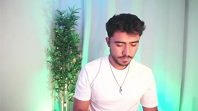 dam0n fr0st online show from June 2, 10:10 pm