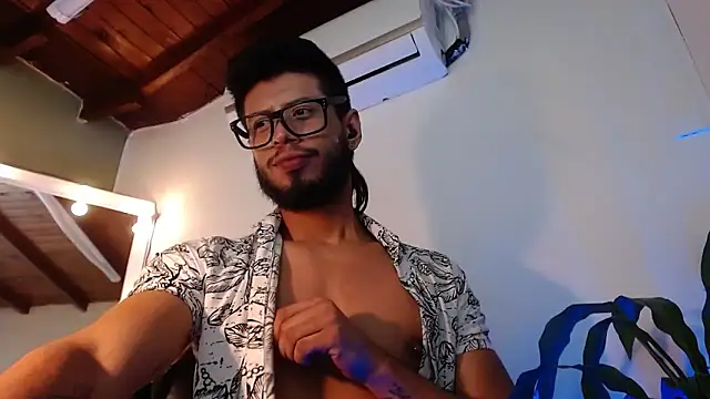 Colby brown03 online show from February 2, 9:30 am