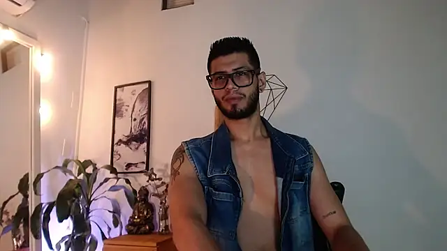 Colby brown03 online show from May 20, 3:03 am