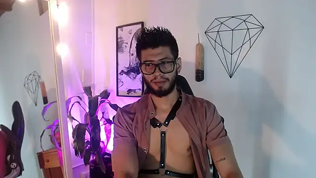 Colby brown03 online show from April 8, 2:57 am