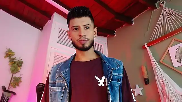 Colby brown03 online show from November 28, 7:25 pm