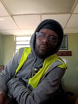 Snapshot of Txdarkmeat74 chatting on November 28, 6:08 pm Txdarkmeat74 online show from November 28, 6:08 pm