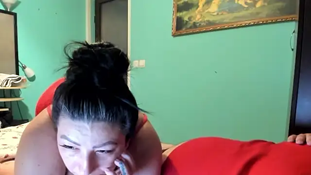 Snapshot of AngelSoni87 chatting on July 1, 9:37 pm AngelSoni87 online show from July 1, 9:37 pm
