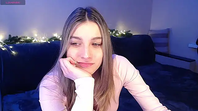 Abigail Wills online show from February 13, 2:28 pm