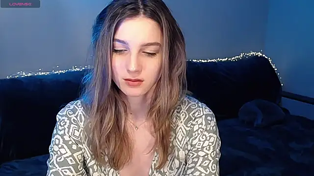 Abigail Wills online show from April 6, 4:52 pm